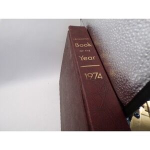 Britannica Book of the Year 1974 Hardcover Reference‎ Annual